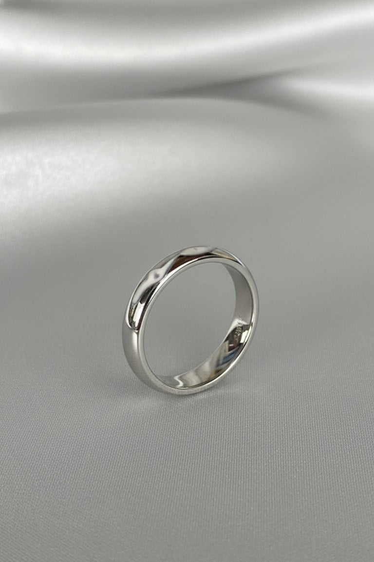Rounded Men’s Ring