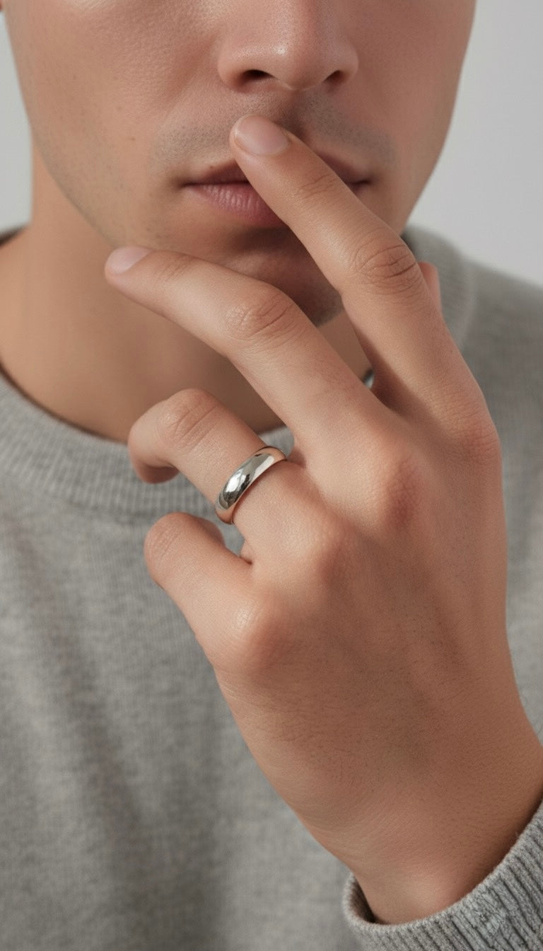Rounded Men’s Ring